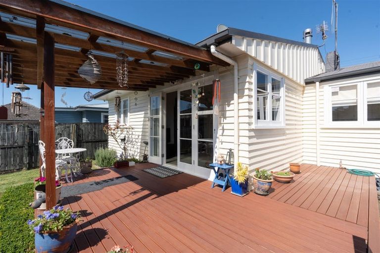 Photo of property in 305 Cambridge Road, Hillcrest, Hamilton, 3216