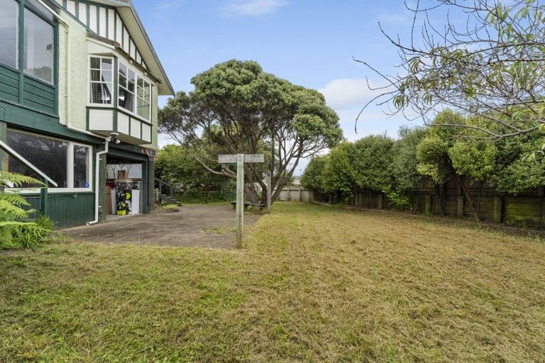 Photo of property in 53 Tasman Road, Otaki Beach, Otaki, 5512