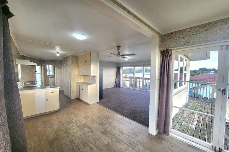 Photo of property in 2/23 Claymore Street, Manurewa, Auckland, 2102