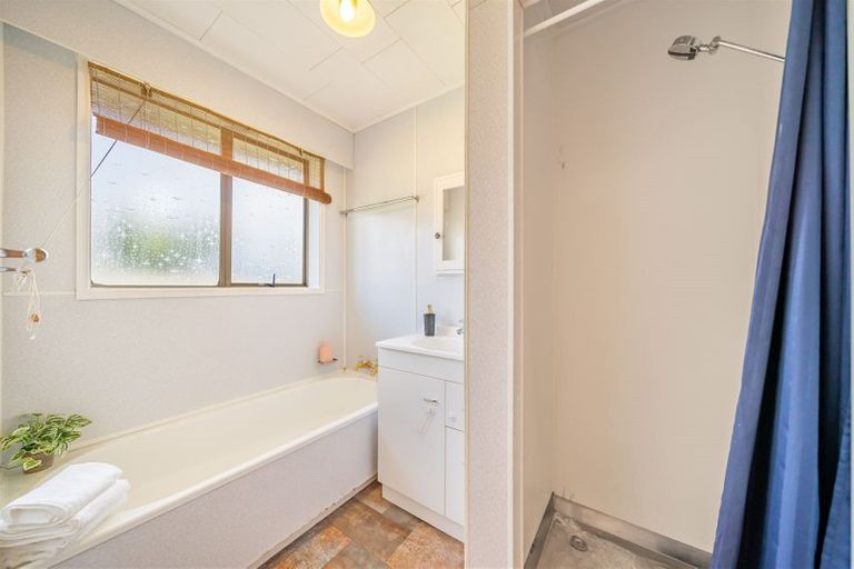 Photo of property in 1180a Fergusson Drive, Clouston Park, Upper Hutt, 5018