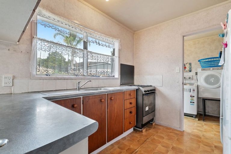 Photo of property in 5 Aronia Way, Goodwood Heights, Auckland, 2105