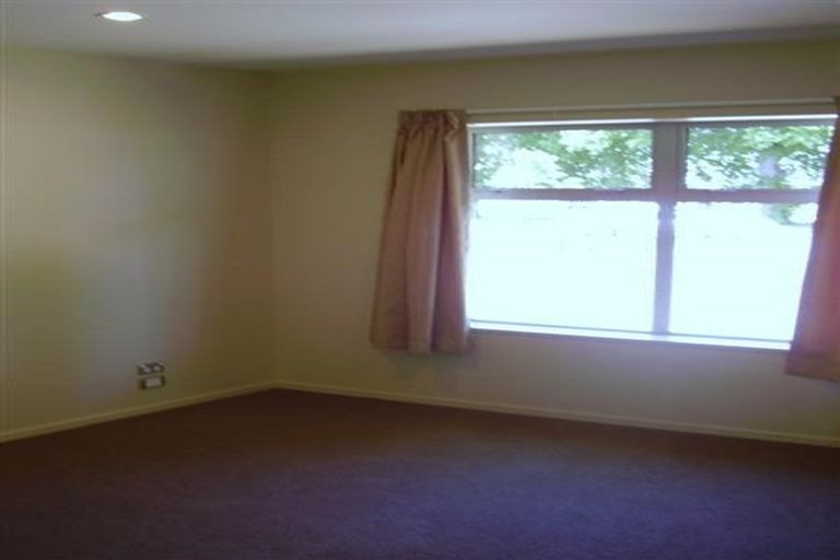 Photo of property in 4 Linden Grove Avenue, Hillmorton, Christchurch, 8024