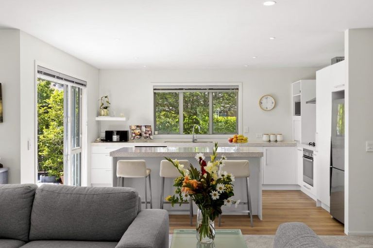 Photo of property in 23 Bridesdale Drive, Lake Hayes, Queenstown, 9304