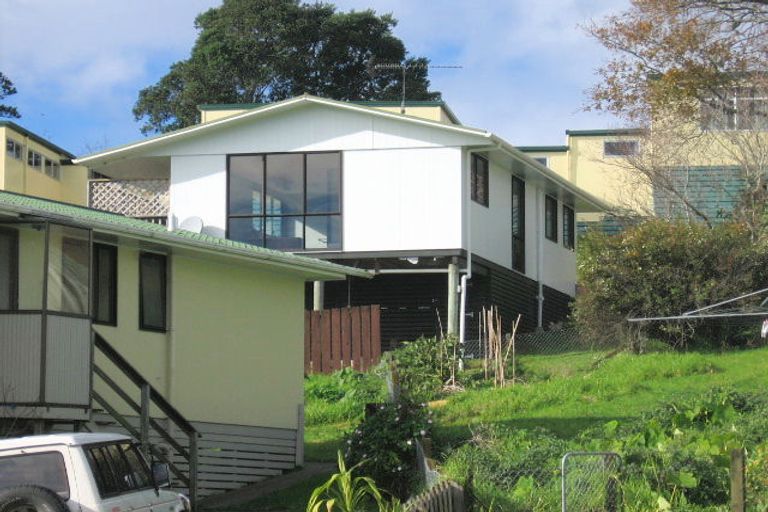 Photo of property in 15 Timandra Place, Massey, Auckland, 0614