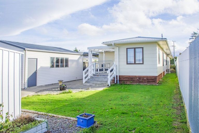 Photo of property in 76 Raglan Street, Lansdowne, Masterton, 5810