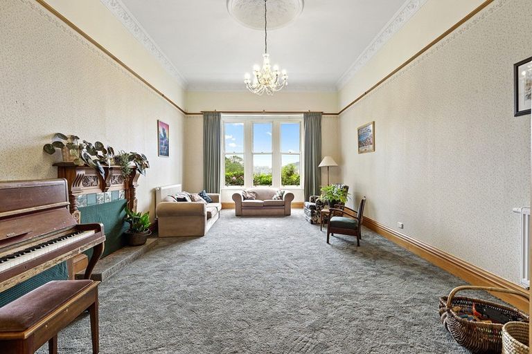Photo of property in 50 Russell Terrace, Berhampore, Wellington, 6023