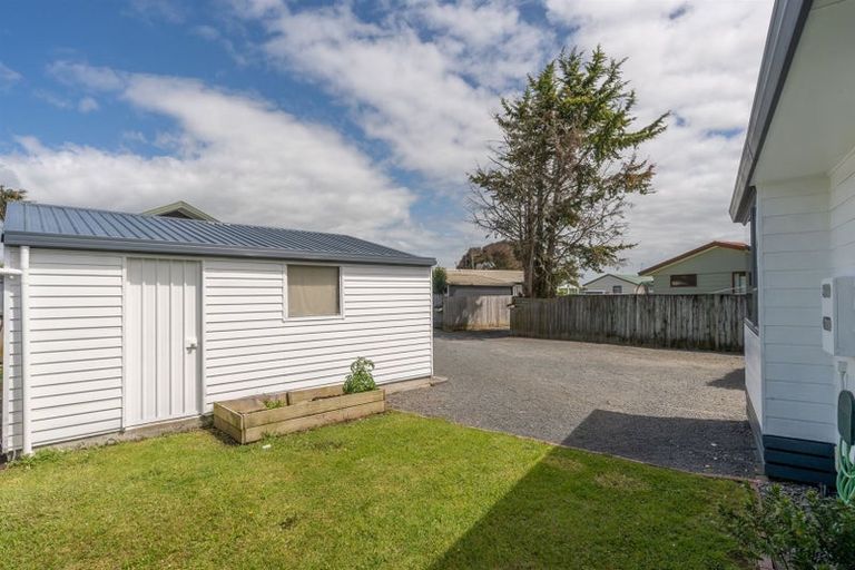 Photo of property in 11 Myrlene Place, Nawton, Hamilton, 3200