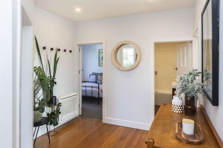 Photo of property in 7 Alpha Avenue, Strowan, Christchurch, 8052