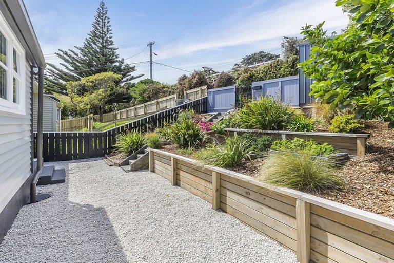 Photo of property in 59 Sidlaw Street, Strathmore Park, Wellington, 6022