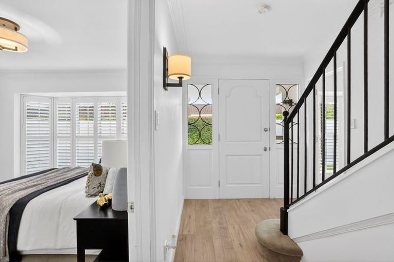 Photo of property in 2/15 Saltburn Road, Milford, Auckland, 0620