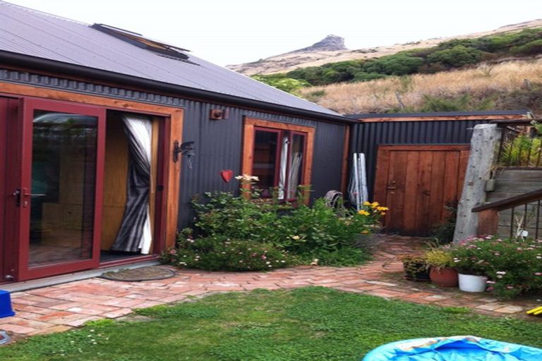 Photo of property in 37 Flinders Road, Heathcote Valley, Christchurch, 8022