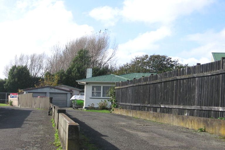 Photo of property in 20 Belvedere Crescent, Takaro, Palmerston North, 4412