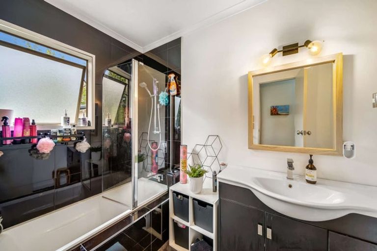 Photo of property in 5 Whiterocks Road, Weston, Oamaru, 9401