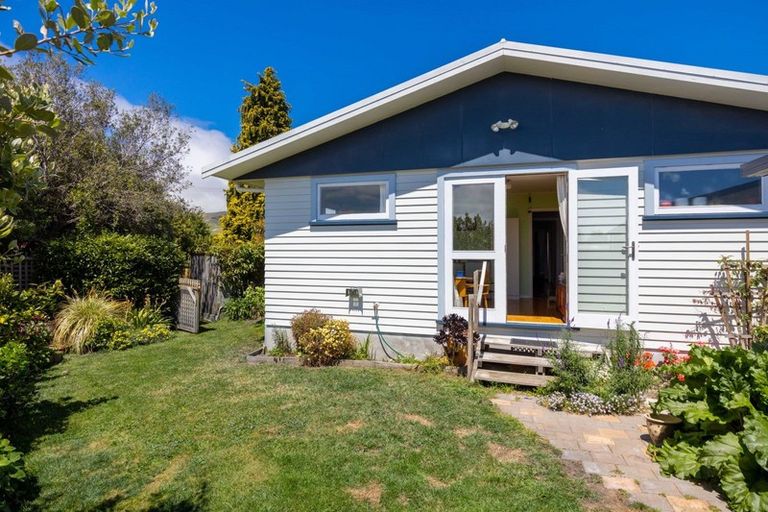 Photo of property in 10 Karina Crescent, Redwoodtown, Blenheim, 7201