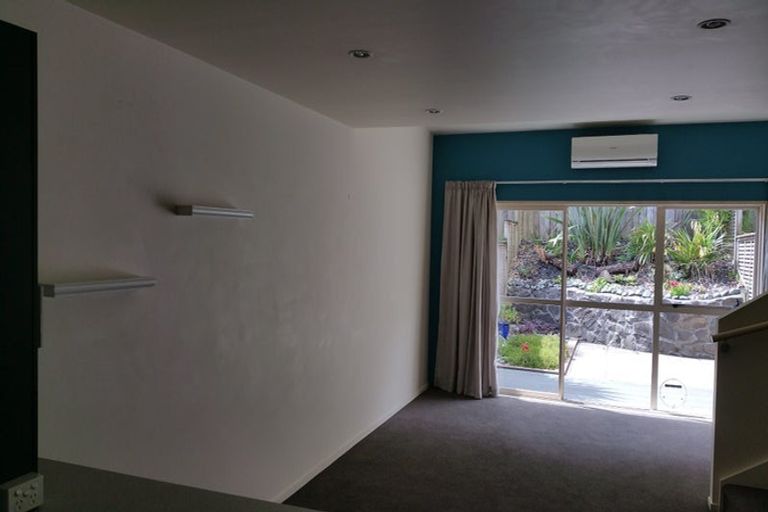 Photo of property in 2/206 Manuka Road, Bayview, Auckland, 0629