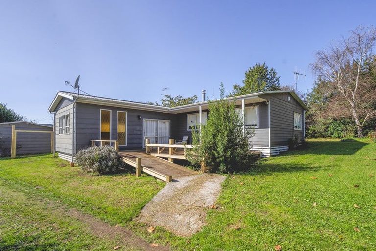 Photo of property in 38 Clifton Avenue, Carterton, 5713