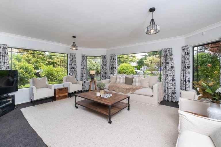 Photo of property in 129 Wharerangi Road, Greenmeadows, Napier, 4112