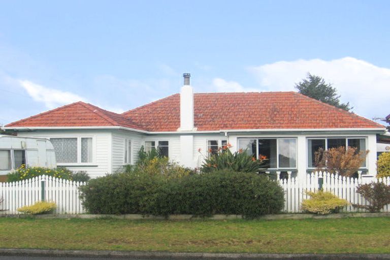 Photo of property in 5 Pine Park Road, Onerahi, Whangarei, 0110