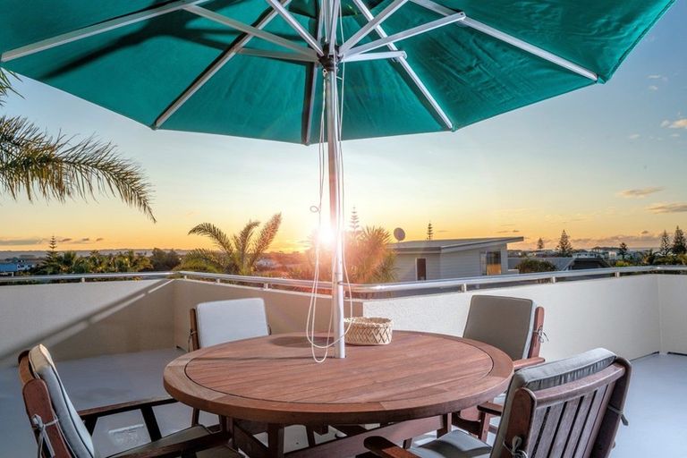 Photo of property in 2 Rurima Rise, Coastlands, Whakatane, 3120