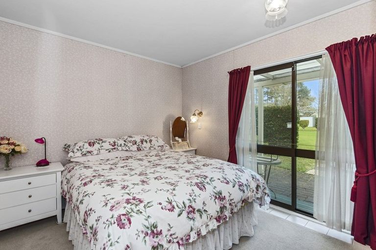 Photo of property in 22 Kingfisher Way, Te Kowhai, Hamilton, 3288