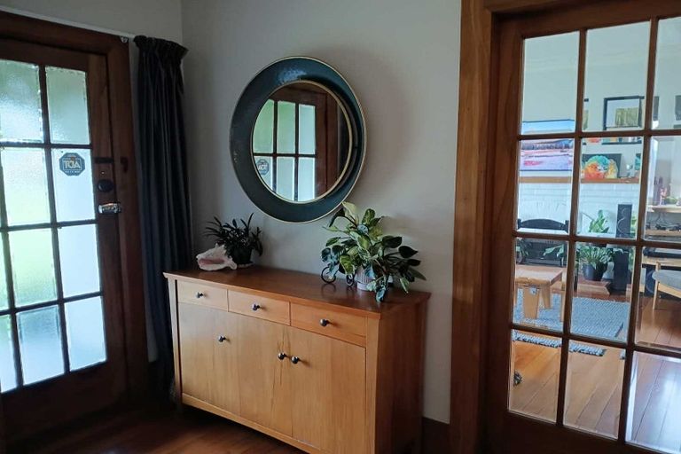 Photo of property in 2 Poole Street, Feilding, 4702