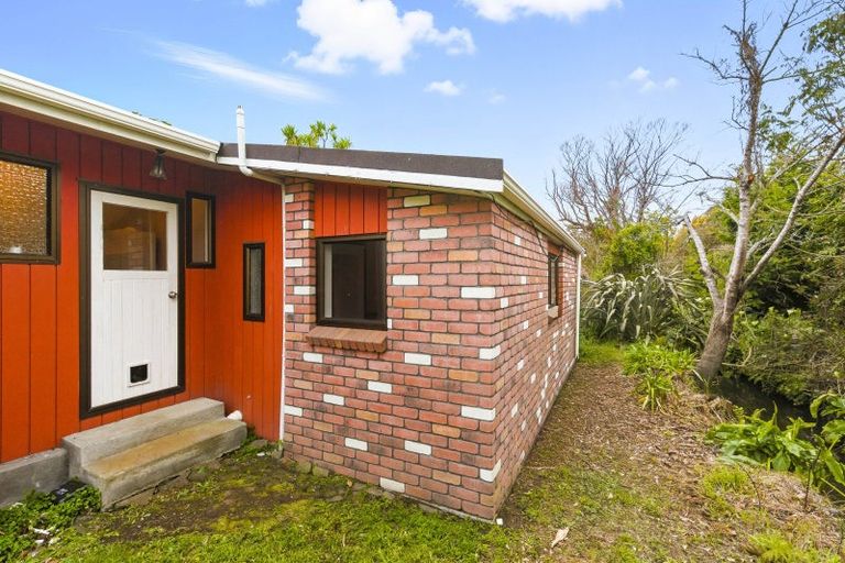 Photo of property in 61 Ocean Road, Paraparaumu Beach, Paraparaumu, 5032