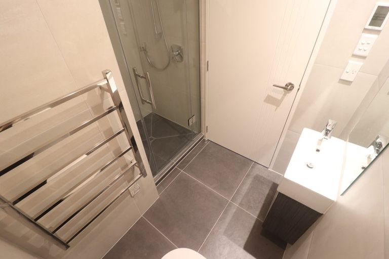 Photo of property in 2 Nephrite Lane, Henderson, Auckland, 0610