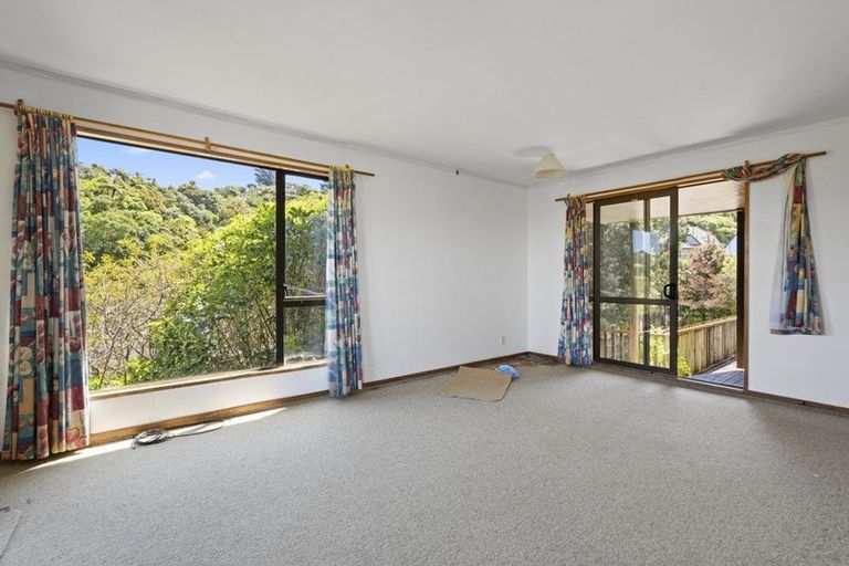 Photo of property in 50 Viewmont Drive, Harbour View, Lower Hutt, 5010