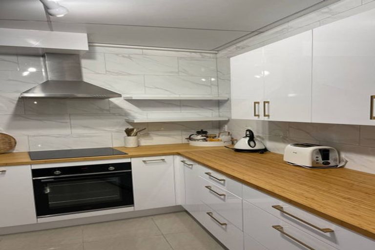 Photo of property in 67 Nortons Road, Avonhead, Christchurch, 8042