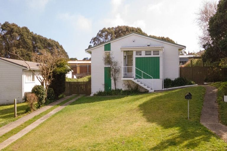 Photo of property in 40 Niagara Street, Waitangirua, Porirua, 5024