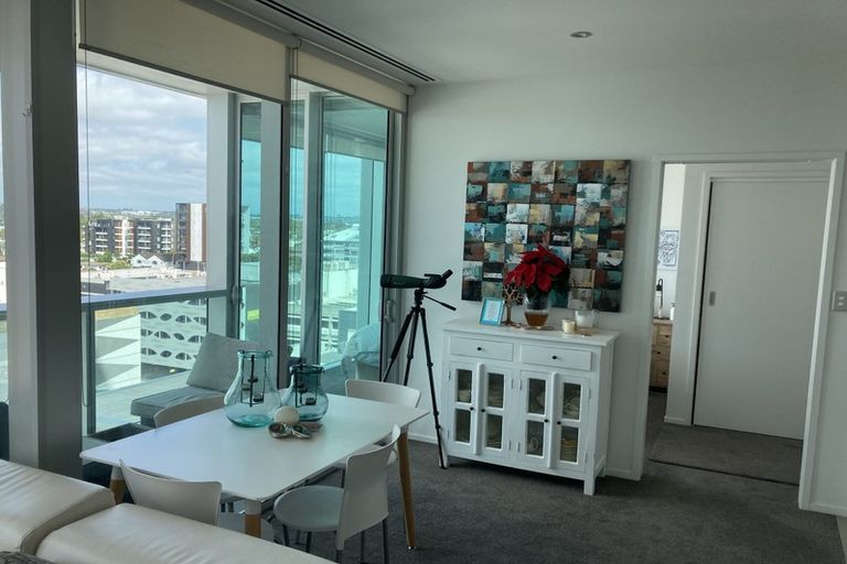 Photo of property in Sentinel Apartments, 805/3 Northcroft Street, Takapuna, Auckland, 0622