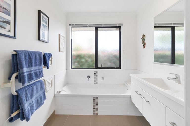 Photo of property in 42 Pengover Avenue, Leamington, Cambridge, 3432