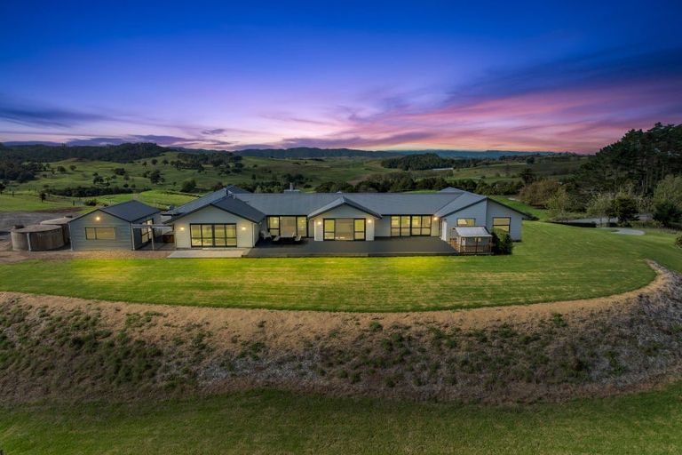 Photo of property in 1014 Snooks Road, Maungakaramea, Whangarei, 0178