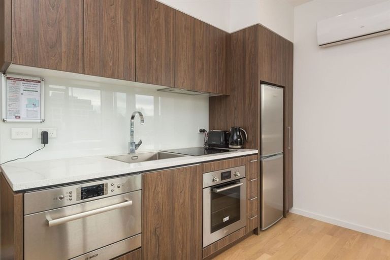 Photo of property in 1/50 Kilmore Street, Christchurch Central, Christchurch, 8013