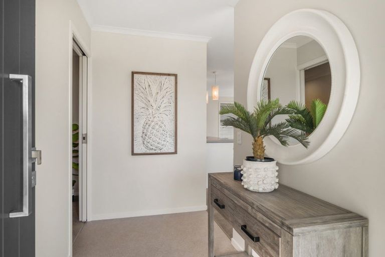 Photo of property in 10 Wai Terrace, Wharewaka, Taupo, 3330