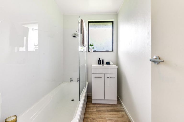 Photo of property in 79 Moore Street, Leamington, Cambridge, 3432