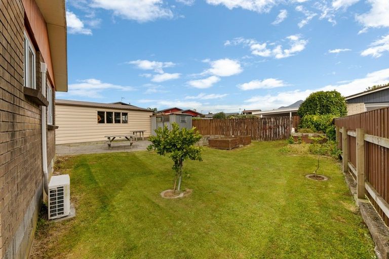 Photo of property in 2 Caesar Street, Stratford, 4332