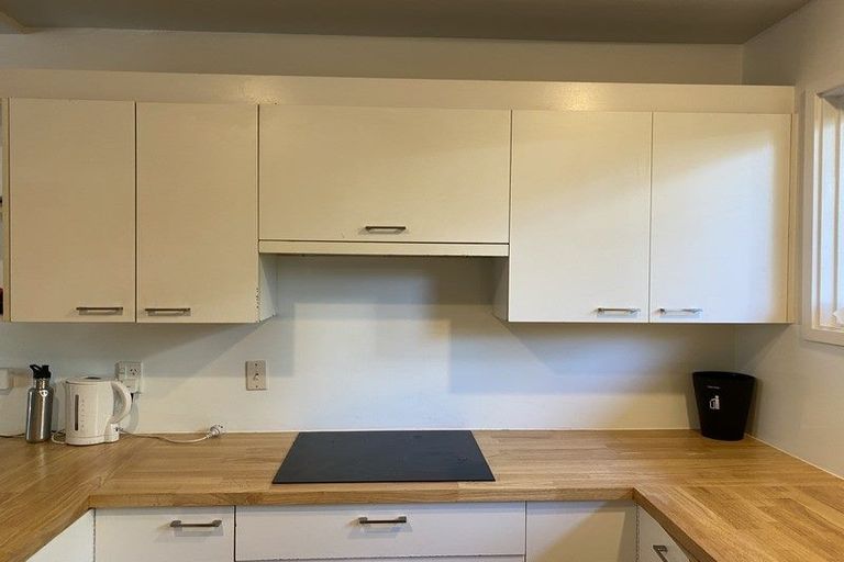 Photo of property in 146a Yaldhurst Road, Sockburn, Christchurch, 8042