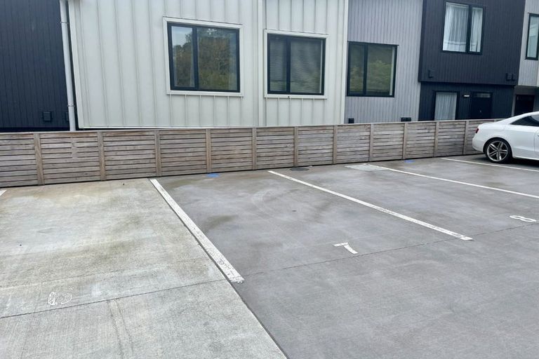 Photo of property in 7/71 Raukawa Street, Stokes Valley, Lower Hutt, 5019