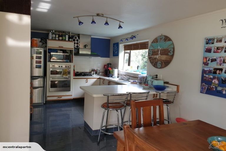 Photo of property in 378 Evans Bay Parade, Hataitai, Wellington, 6021