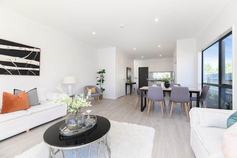 Photo of property in 71a Cornwall Road, Papatoetoe, Auckland, 2025