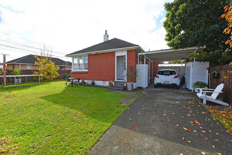 Photo of property in 1/9 Mchardie Street, Trentham, Upper Hutt, 5018