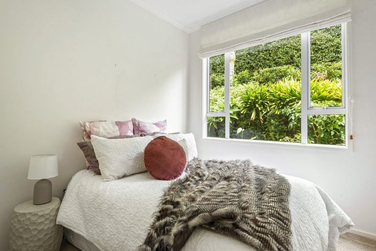 Photo of property in 47 English Oak Drive, Schnapper Rock, Auckland, 0632