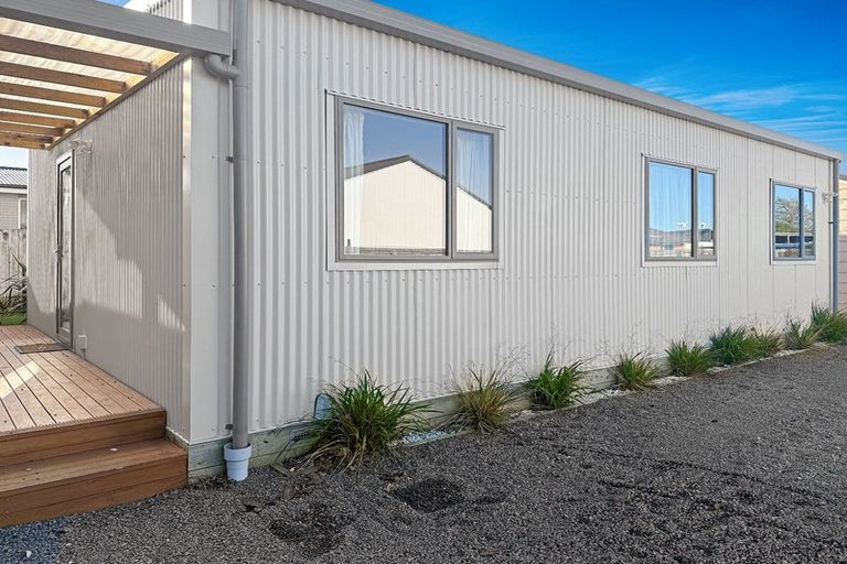 Photo of property in 10a Douglas Street, Levin, 5510
