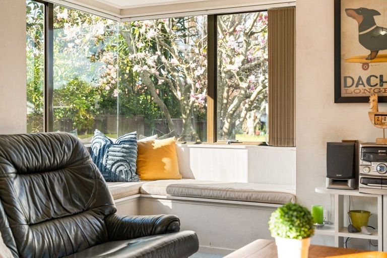 Photo of property in 16 Kane Road, Papamoa Beach, Papamoa, 3118