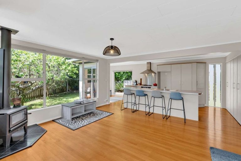 Photo of property in 114 The Circle, Manly, Whangaparaoa, 0930