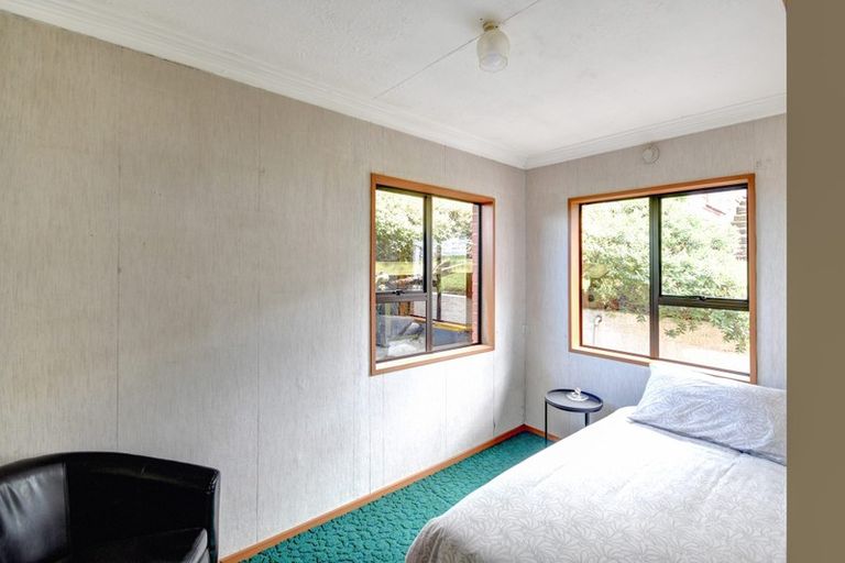 Photo of property in 44 Waldron Crescent, Green Island, Dunedin, 9018