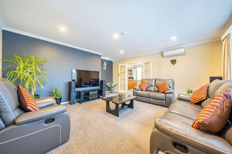 Photo of property in 22 Marion Street, Silverstream, Upper Hutt, 5019