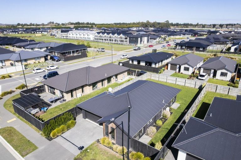 Photo of property in 66 Broadway Parade, Rolleston, 7615