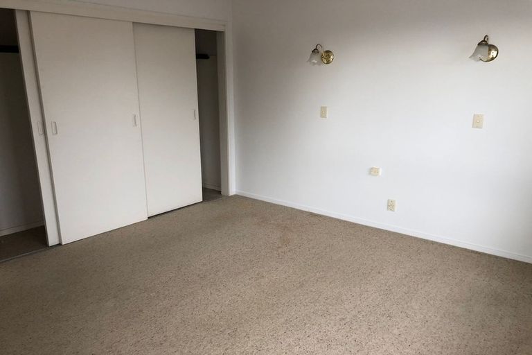 Photo of property in 1/7 Chilton Place, Howick, Auckland, 2014